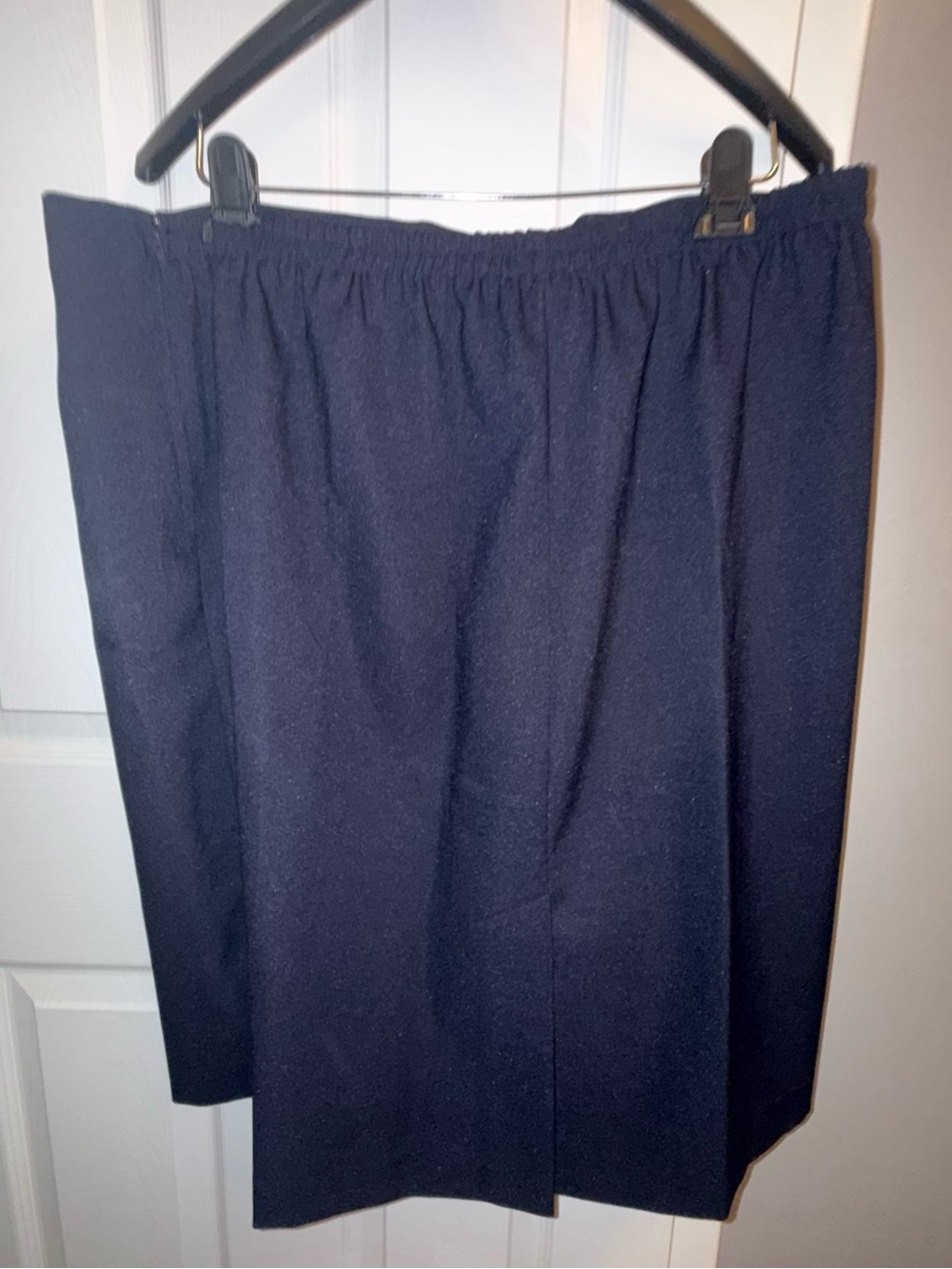 Classic Navy Pull-On Women's Skirt